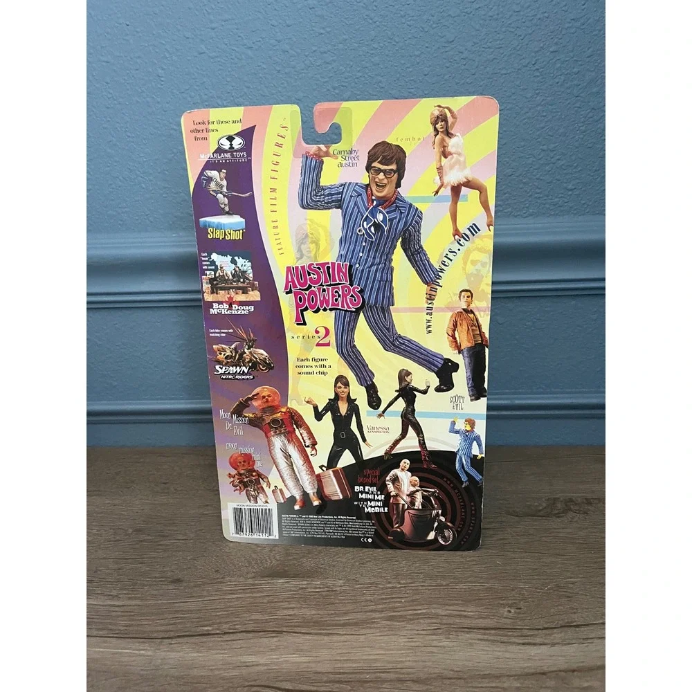 Dr Evil‎ Austin Powers Action Figure with Cat and Voice Chip 